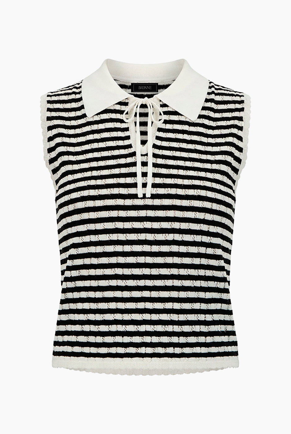 Conjunto de top y pantalón tejido negro con rayas