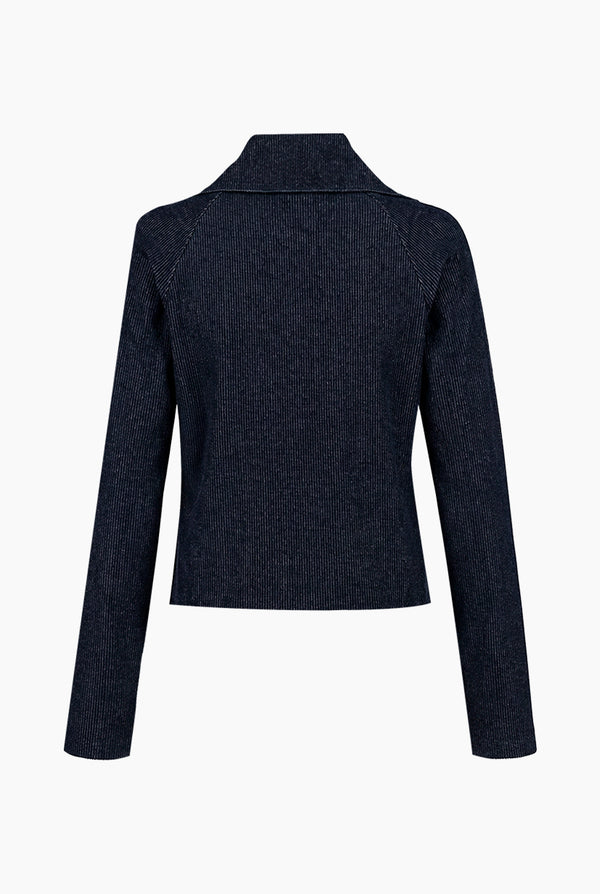 Sueter acanalado marino