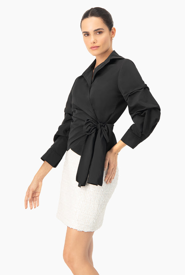 Camisa cruzada de manga larga