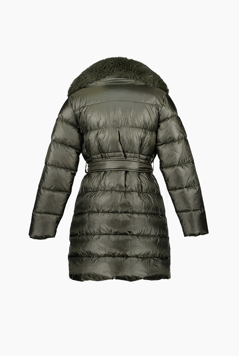 Chamarra capitonada verde con cuello de peluche y cinturón