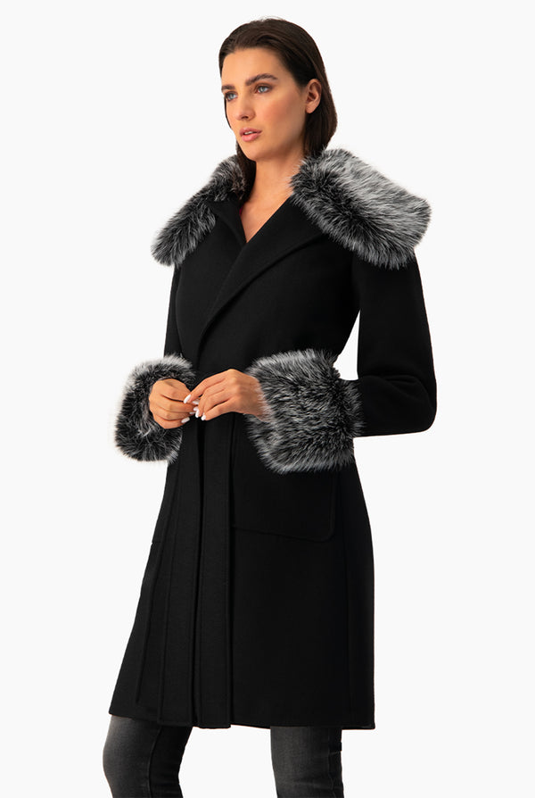 Abrigo largo y peluche color gris