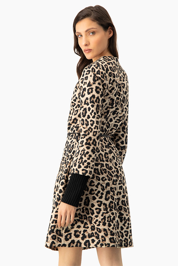 Abrigo largo de animal print