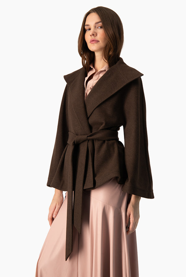 Abrigo Ivonne cafe con cinta