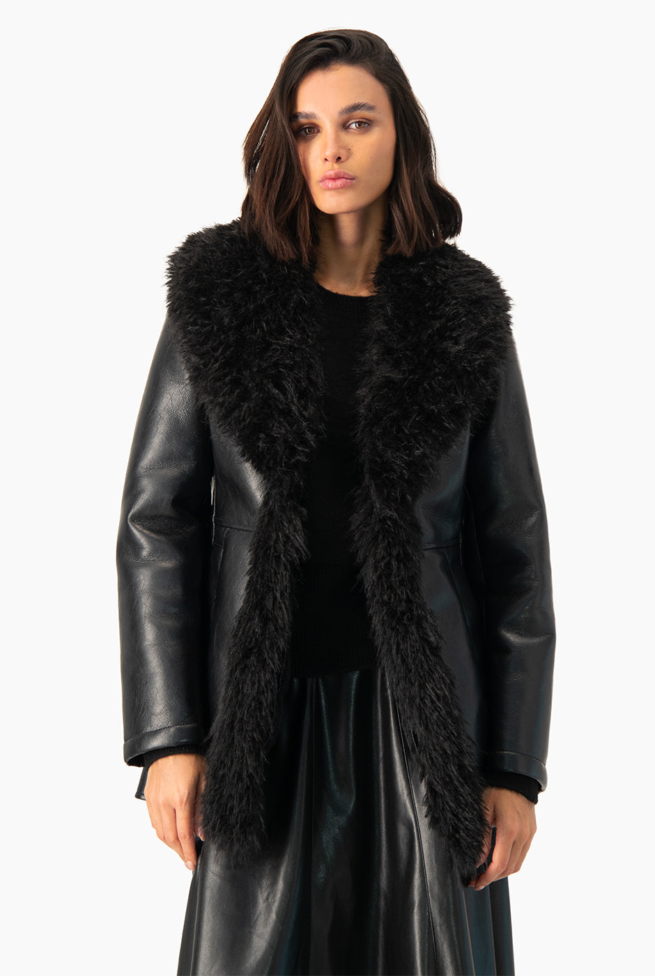 Abrigo PU/Fur