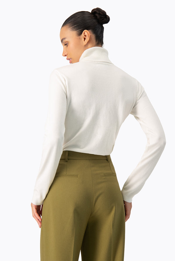 Suéter Basic Knit