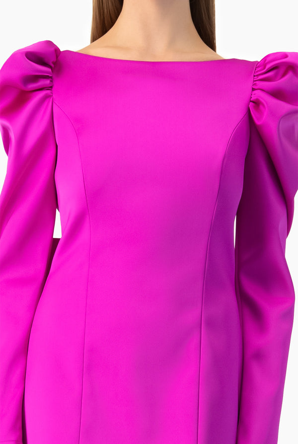 Vestido corto con moño