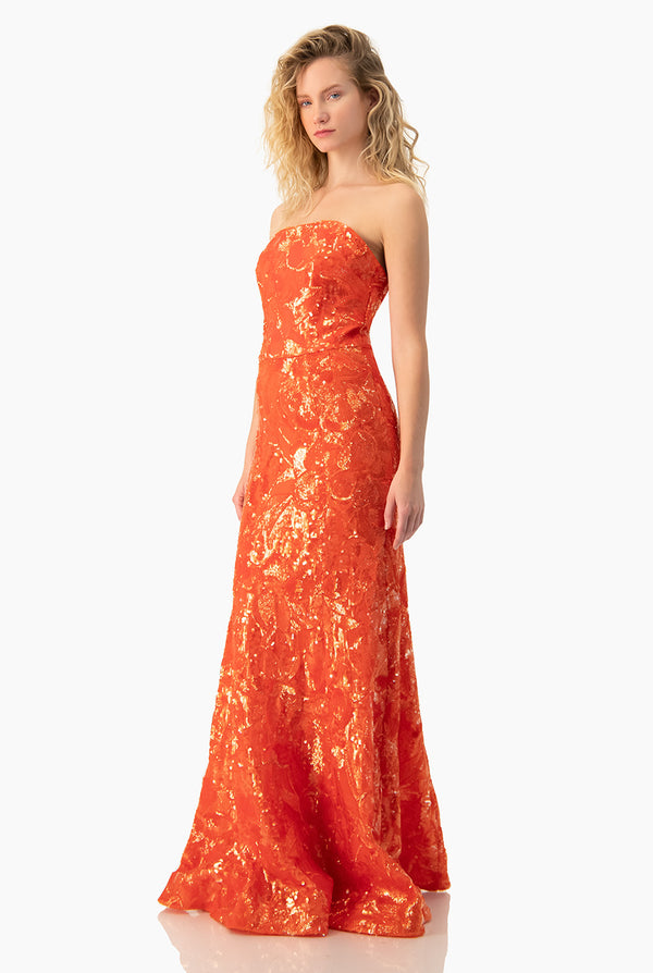 Vestido naranja strapless