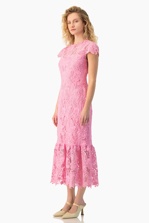 Vestido largo con olan en bajo