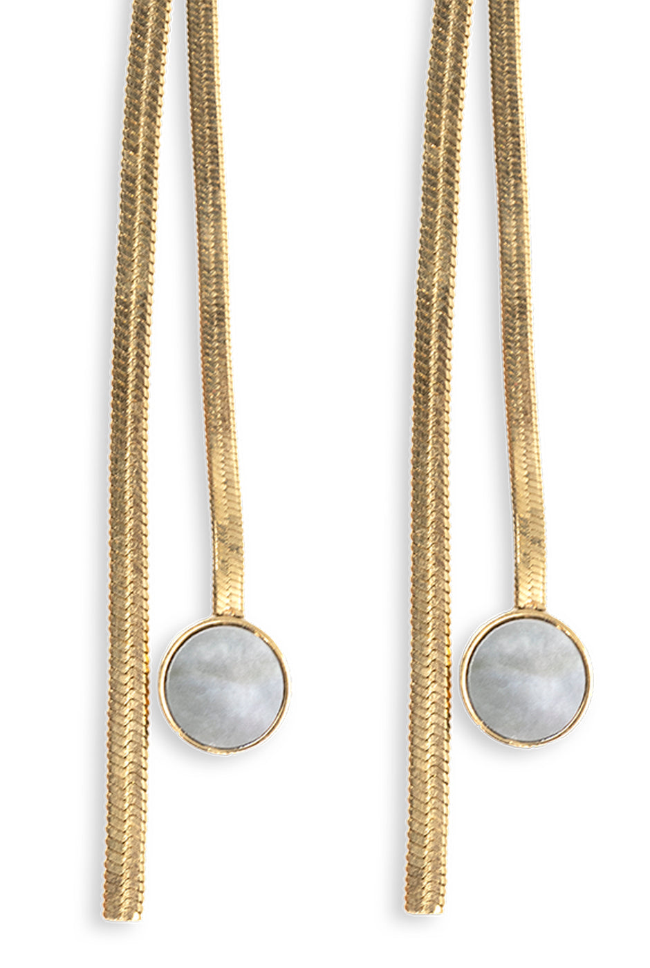 Aretes largos dorados con doble cadena y piedras