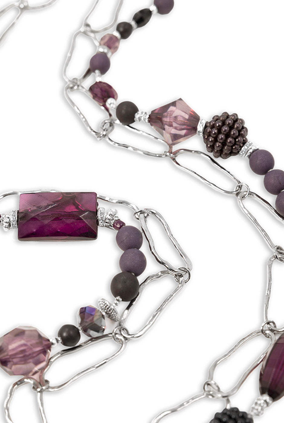 Collar Grape con abalorios mixtos y cadena en contraste