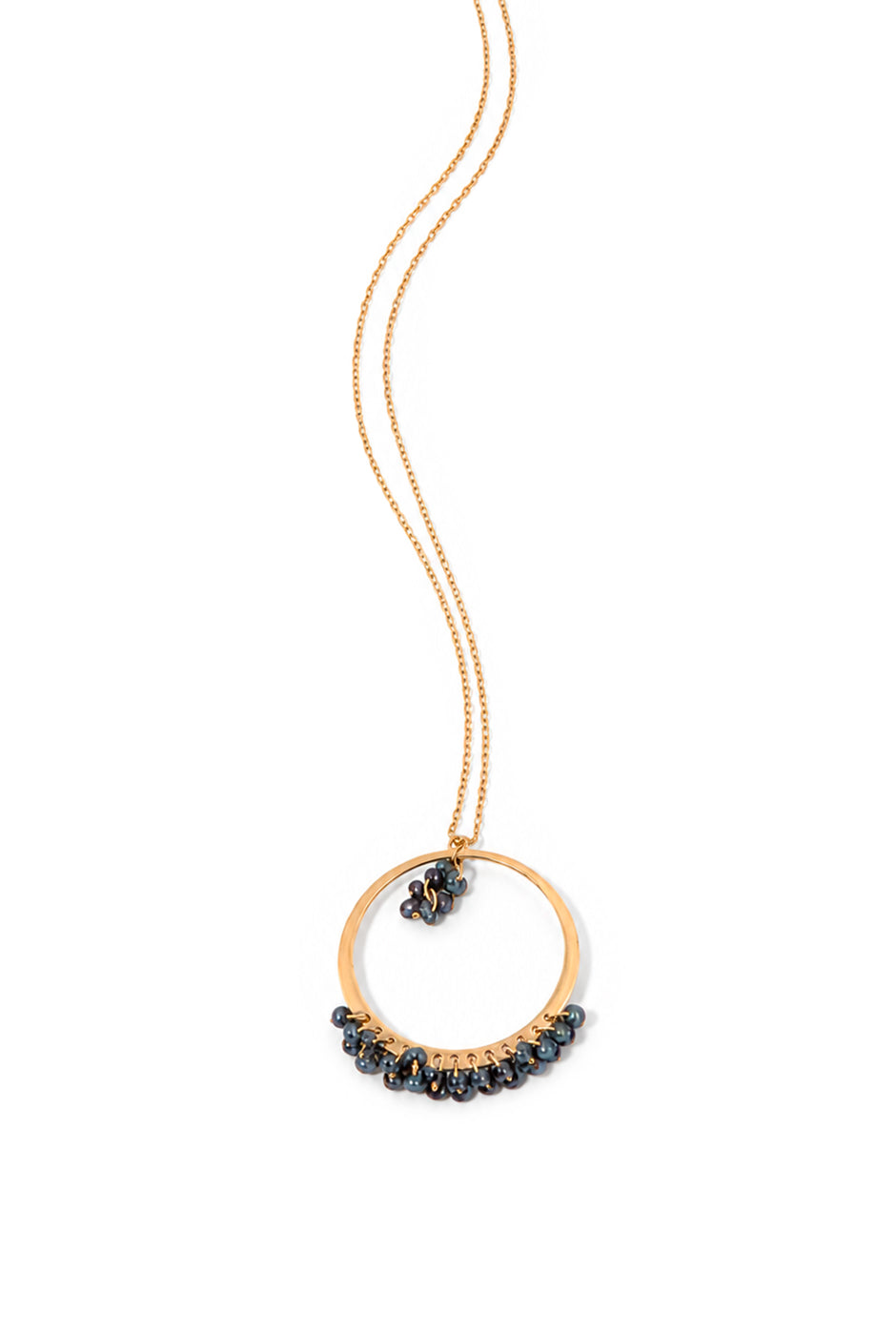 Collar Blue Chaquira con aro metálico y chaquira azul marino