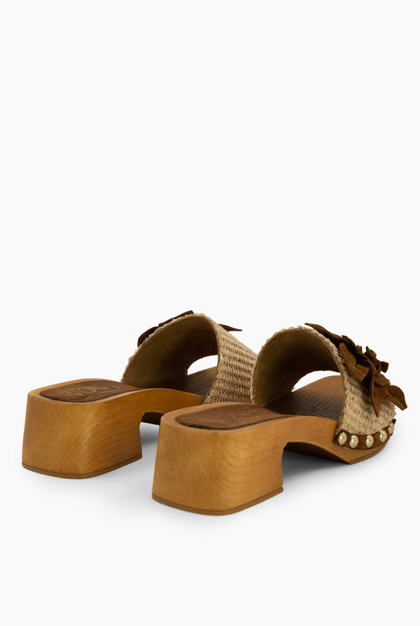 Sandalia Suede Flower