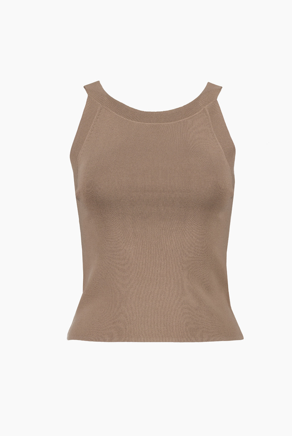 Top halter rib beige sin mangas sobre fondo blanco