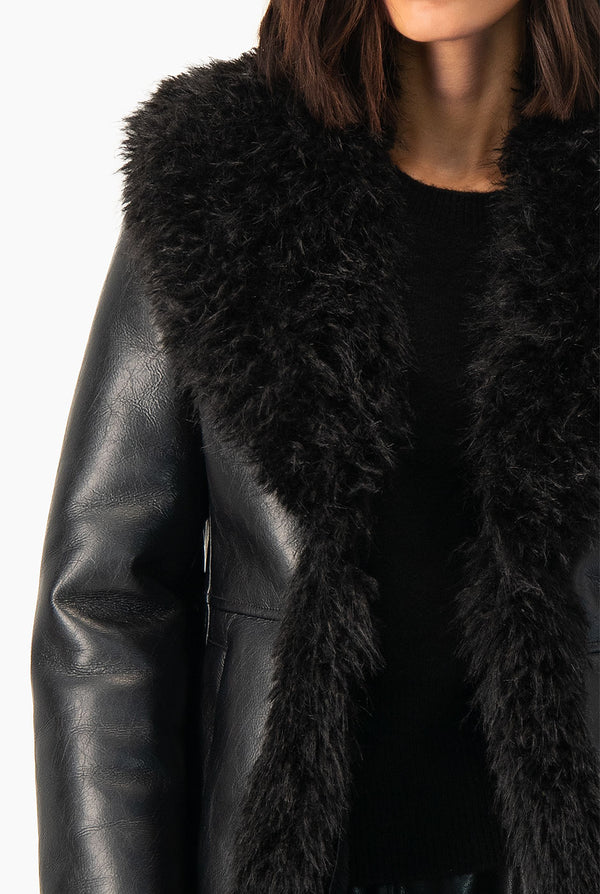 Abrigo PU/Fur